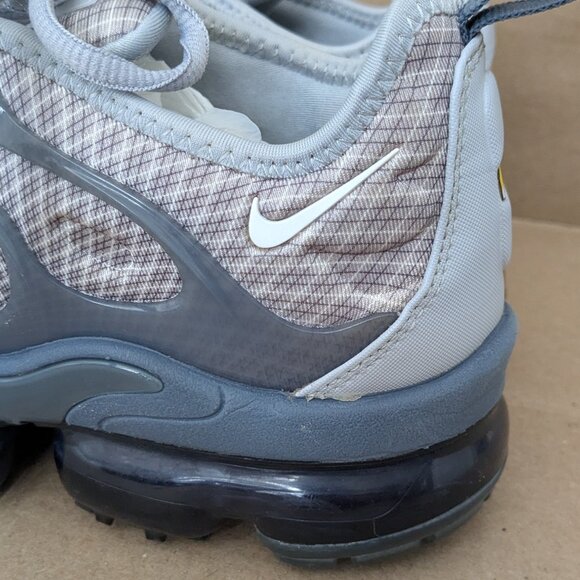 Nike Air VaporMax Plus Mens Sz 7 Wolf Grey White Dark Grey 924453-019 main image 6